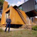 80160755-grand-designs-netflix-3_825x464