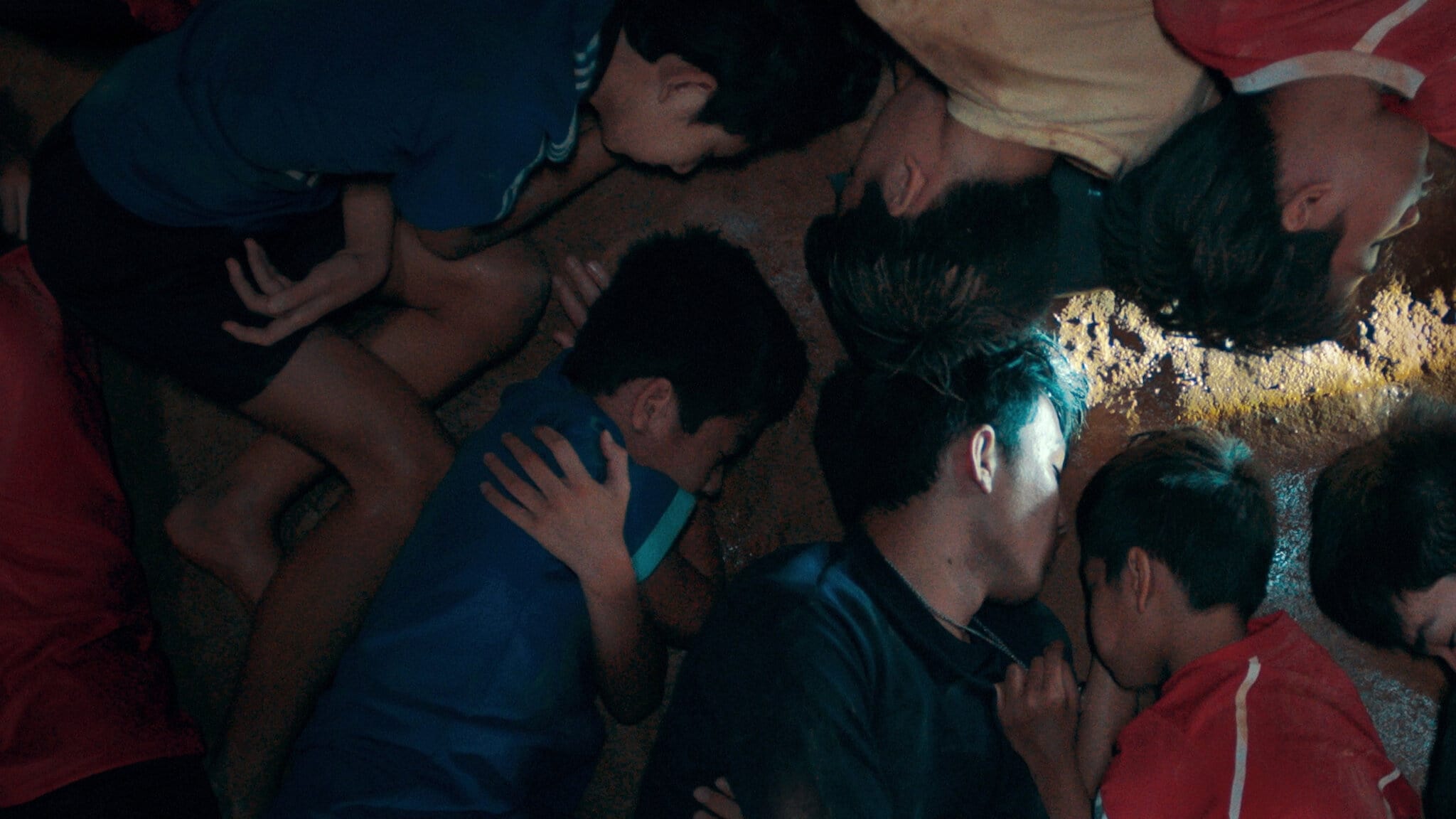 les 13 rescapes netflix - Les 13 rescapés : notre enfer dans la grotte : Netflix revient sur le fait divers thaïlandais de 2018 dans un documentaire captivant