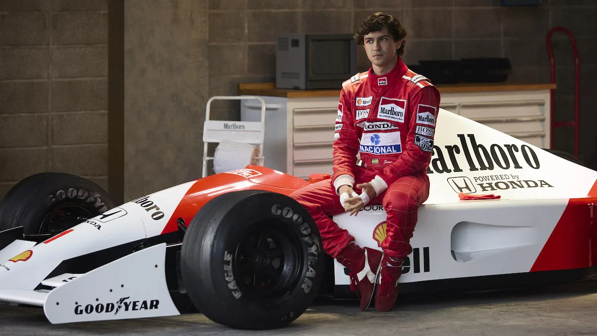 Gabriel Leone netflix senna jpg - Senna : le biopic sur le légendaire pilote de F1 arrive en novembre sur Netflix