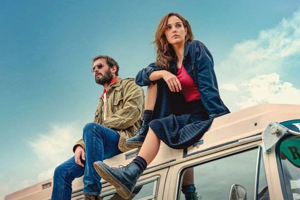 tf1 tout bleu du ciel 960x640 1 jpg - Tout le bleu du ciel : l’adaptation du roman phénomène débarque en janvier sur Netflix et TF1